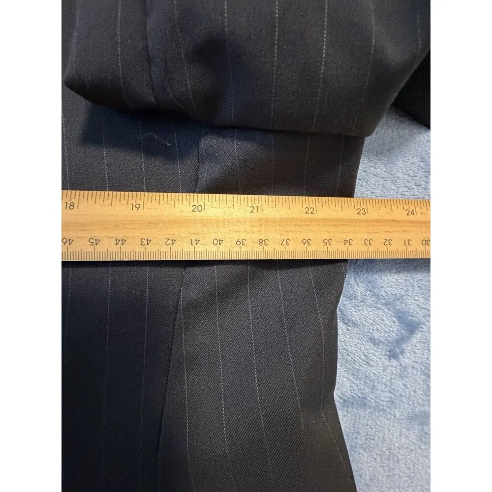 Cesariani Mens 44R Black Pinstripe 100% Wool 3 Button Blazer Made in Italy